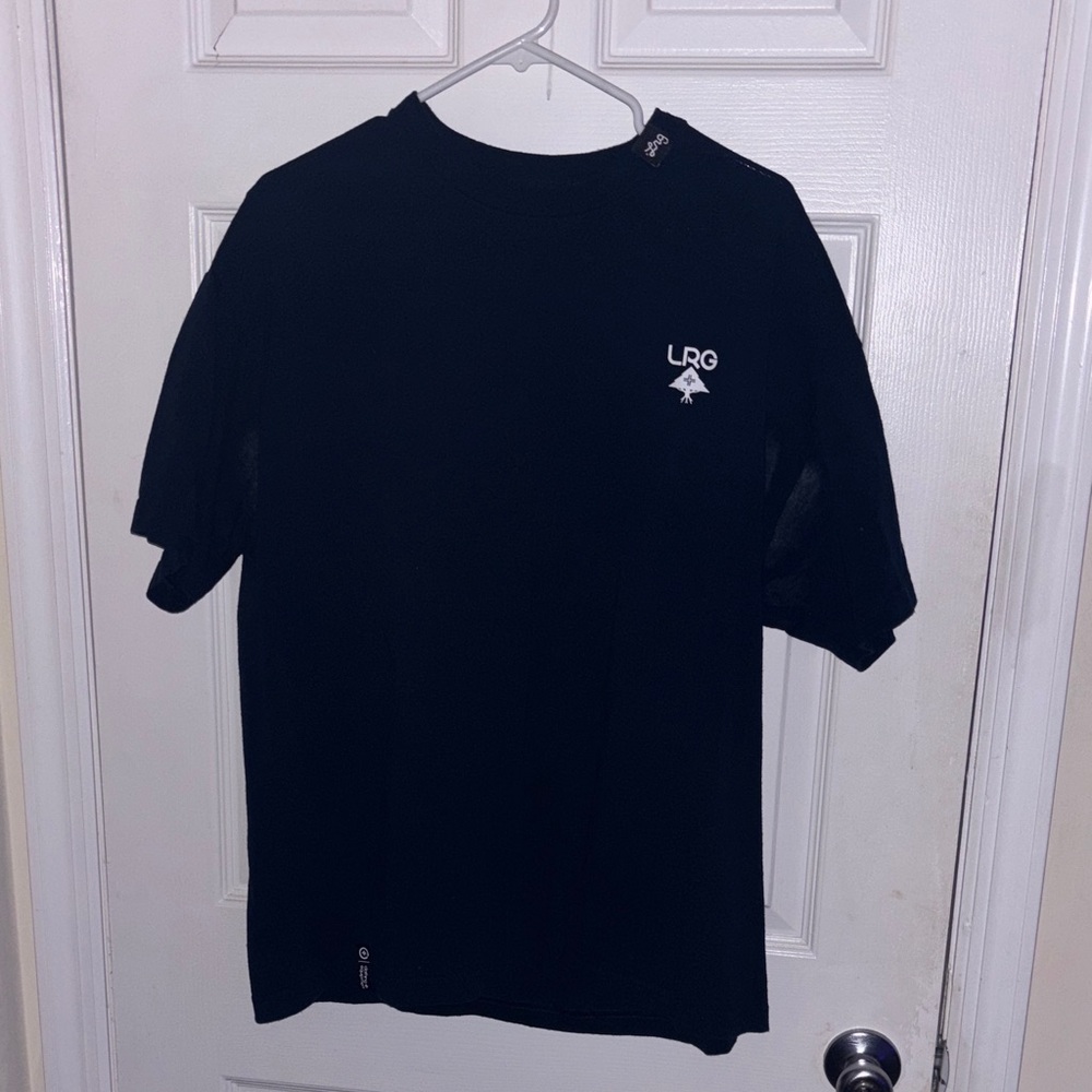 LRG Men's Classic navy Tee! Never worn!